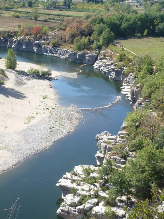 Camping Le Coin Charmant Chauzon Exterior foto